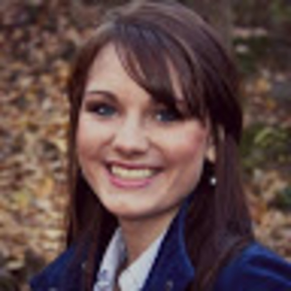 Meet your Posher, Karli - Picture 1 of 1